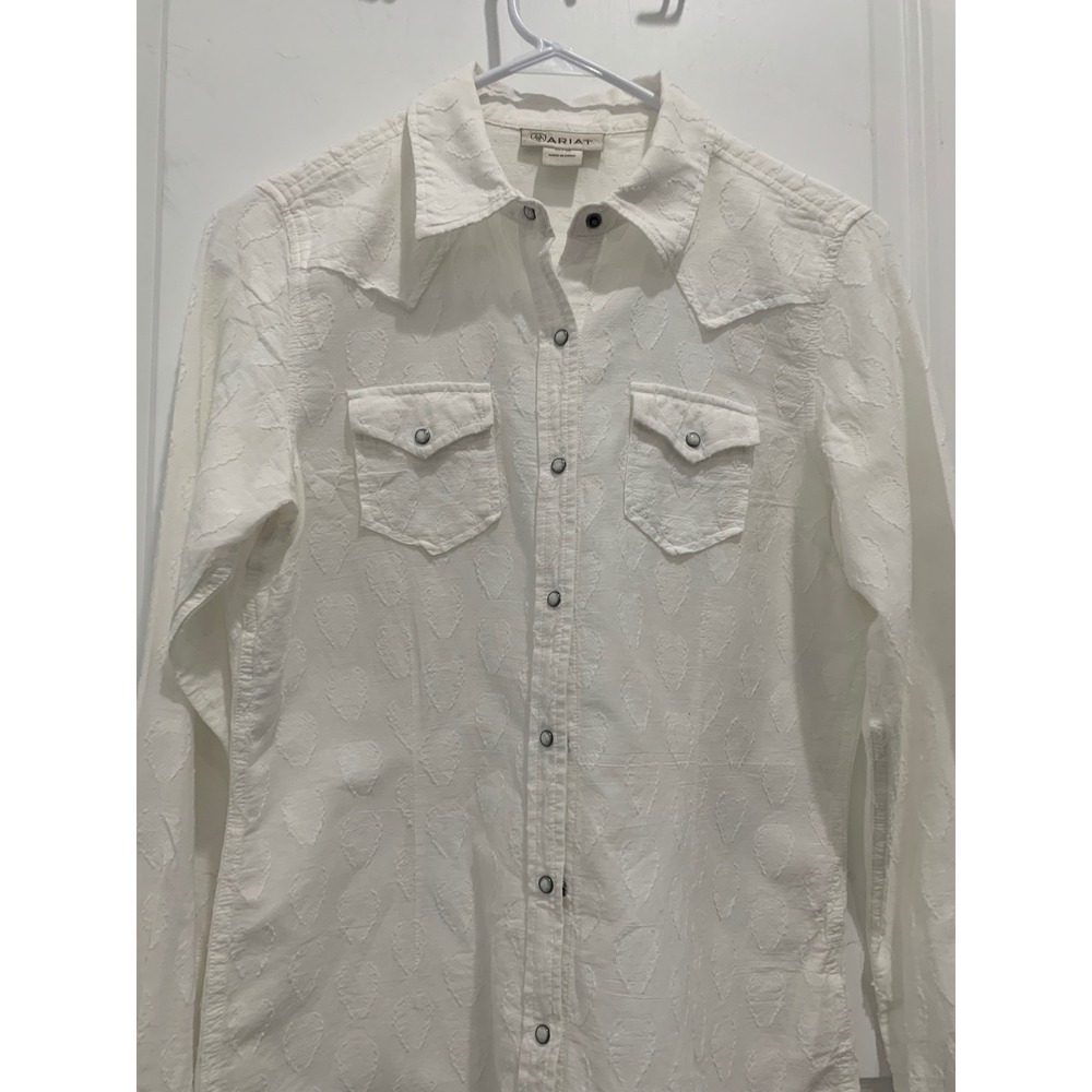 Ariat Womens White Heart Jacquard Western Snap Long Sleeve Shirt Medium - Picture 3 of 6